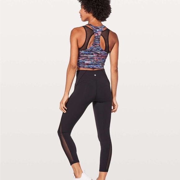 Lululemon Break Free Tank Nulux
Hinshu Alpine White Multi Black - Picture 3 of 10